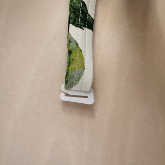 Nip Tuck One Piece Swimsuit  Sz6 - Picture 5 of 8